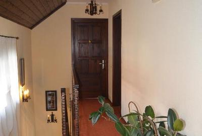 De vanzare pensiune situata in Busteni - 13