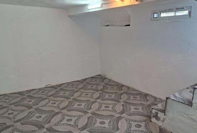 Spațiu comercial, de 40 mp, în Central - 1