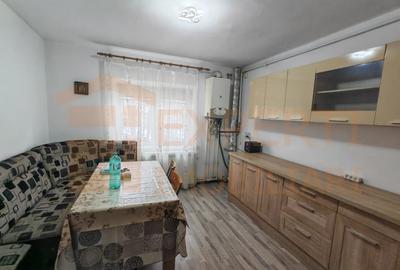 Apartament 2 camere decomandat Inel II, Dezrobirii, stradal, 60.67 mp - 1