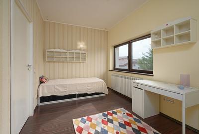 Otopeni - str Campului - Vila 4 camere+birou, curte generoasa - 6