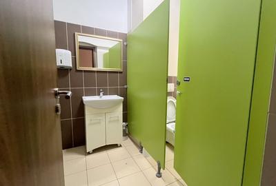 Spațiu  de închiriat -Piața Unirii - 23