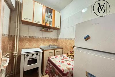 Garsonieră decomandată în Central - 9