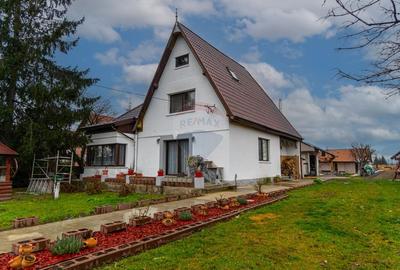 Vila cu 8 camere, 7150 mp teren intravilan I OZUN, COVASNA| COMISION 0 - 1