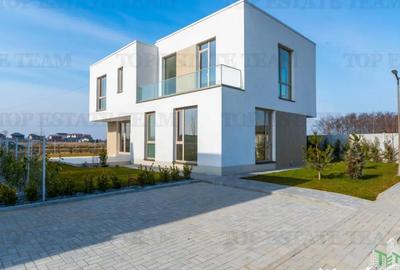 Casă cu 5 camere cu Teren 648 Mp în Corbeanca - 1