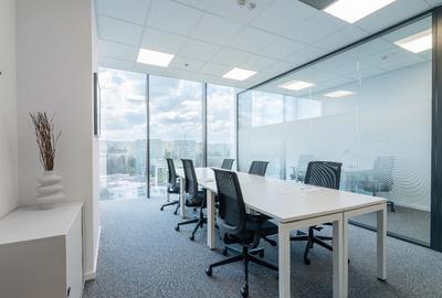 Acces nelimitat la spa?ii de co-working in Regus Iulius Business - 2