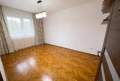 Apartament cu 3 camere decomandat în Plopilor - 6