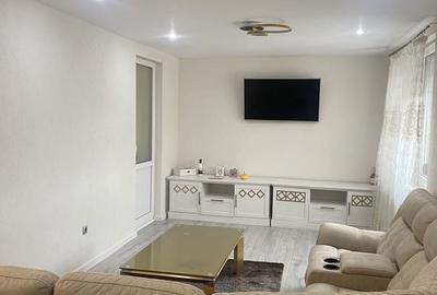 Apartament cu 4 camere decomandat în Central - 2
