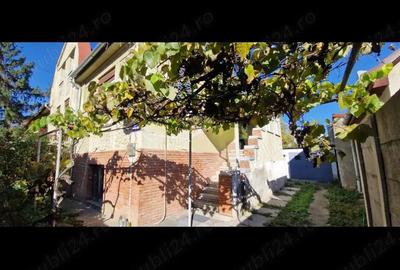 Casă cu 4 camere în Favorit - 8