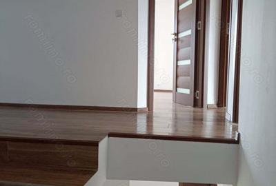 Casa de vanzare in cugir145000 - 4