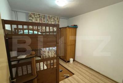 Apartament 3 camere de inchiriat, zona 13 Decembrie - 2