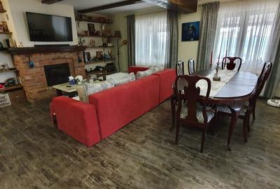 Casă individuală cu 4 camere cu Teren 450 Mp în 1 Decembrie - 2