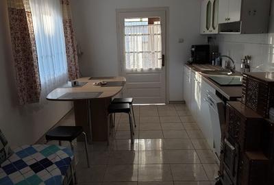 Casă cu 3 camere semidecomandat în Sărișor - 5