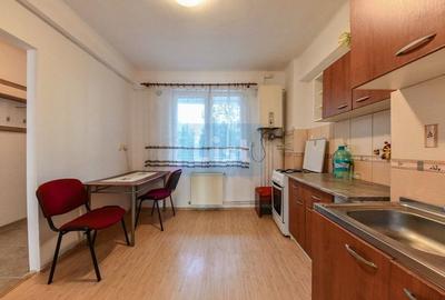 Apartament cu 2 camere decomandat, mobilat în Central - 4