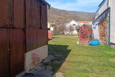 Casă cu 4 camere în Central - 5