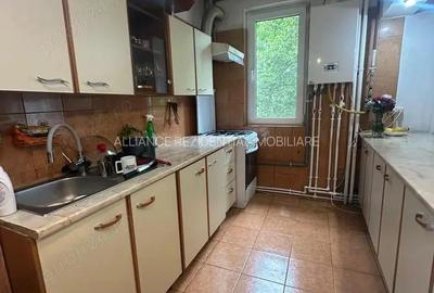 Apartament 2 camere de vanzare Pia?a Sudului | Sun Plaza | Metrou la 2 minute - 4