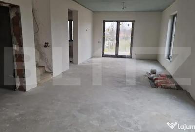 Casă cu 6 camere cu Teren 900 Mp în Central - 2