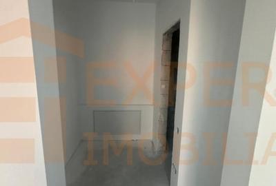 Vila deosebita de vanzare - zona Mamaia Nord pe malul lacului - 8