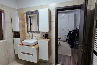 Casă cu 5 camere cu Canalizare în Vest - 24