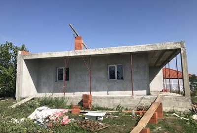 Casă cu 3 camere cu Teren 1000 Mp în Ianova - 2