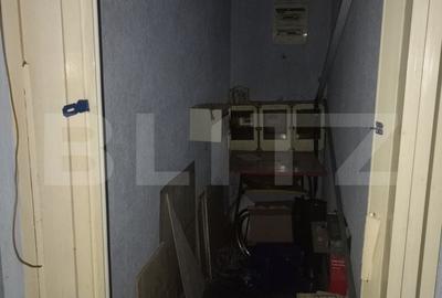 Spațiu comercial, de 74 mp, în Central - 4