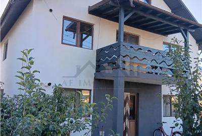 Casă cu 8 camere în Lunca Cetățuii - 1
