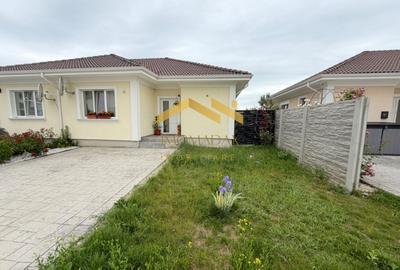 Duplex cu 3 camere cu Canalizare în Bucovăț (Remetea Mare) - 17