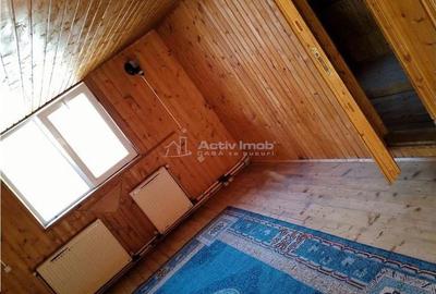 Casă cu Teren 2500 Mp în Secăria - 1