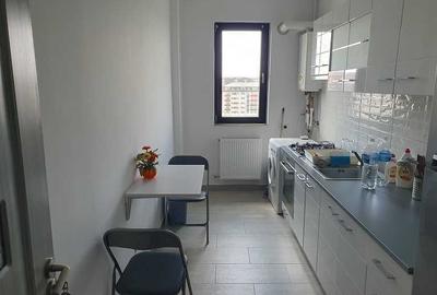 Apartament cu 2 camere decomandat în Militari