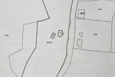 Teren de 5635 mp, în Central