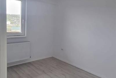 Apartament cu 2 camere decomandat în Bârnova - 3