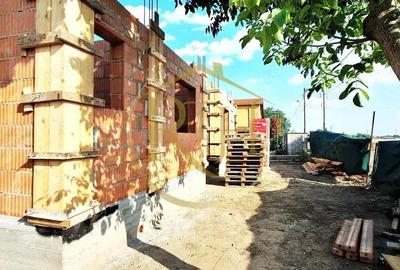 Casă cu 3 camere cu Teren 280 Mp în Giroc