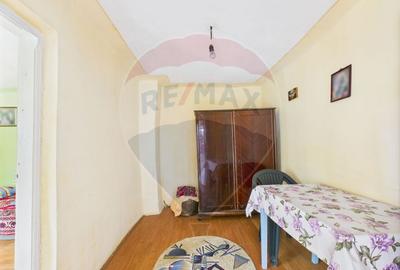 Casa cu 3 camere de vanzare in Rahova - 9