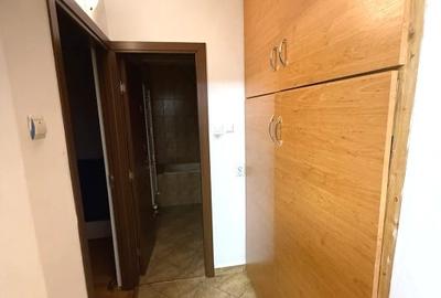 Apartament cu 2 camere semidecomandat, mobilat în Cetate - 9