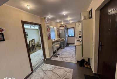 Apartament cu 3 camere în Micro 17 - 2