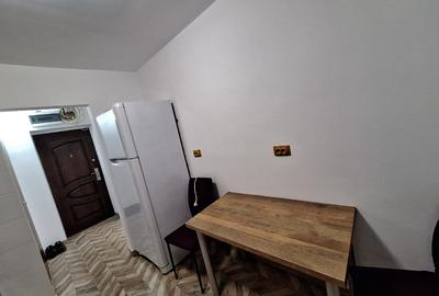 Inchiriez apartament 2 camere - 5