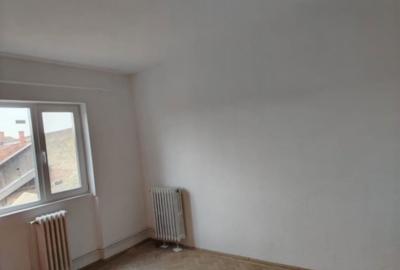Apartament cu 3 camere în Central - 5