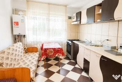 Apartament cu 2 camere semidecomandat, mobilat în Central - 2