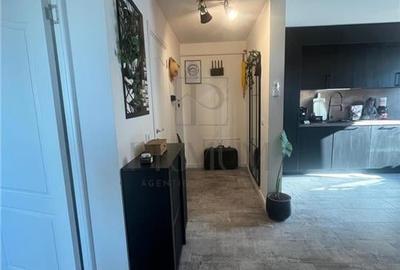 GIROC - 3 CAM - LOC PARCARE - INCALZIRE PARDOASEALA - UTILAT/MOBILAT MODERN - 6