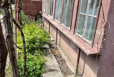 Oportunitate! Casa renovabila, 54mp, teren de 223mp, curte comuna, zona Horea ! - 2