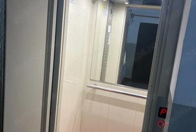 Apartament cu 3 camere decomandat în Obor