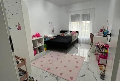 Casa de vanzare dumbravita - 10