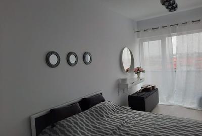 Apartament cu 2 camere semidecomandat, mobilat în Drumul Taberei