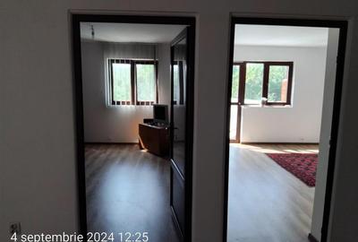 CASA ROMANESTI  5 CAMERE - 24