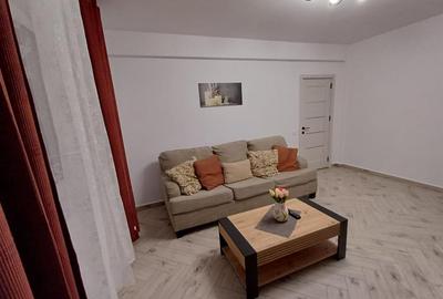 Apartament cu 2 camere decomandat, mobilat în Exterior Sud - 1