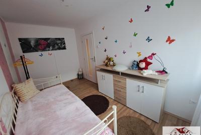 Vanzare apartament patru camere in Cugir - 5