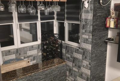 Apartament cu 2 camere semidecomandat, mobilat în Km 4-5 - 2