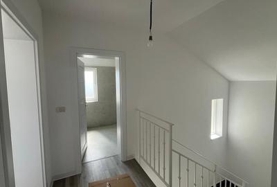 Casă individuală cu 5 camere cu Canalizare în Moșnița Nouă - 9