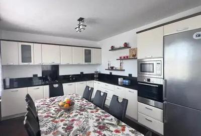 Casă cu 5 camere cu Teren 450 Mp în Rădăuți - 14