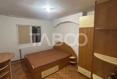 Apartament cu 3 camere semidecomandat, mobilat în Mănăștur - 1