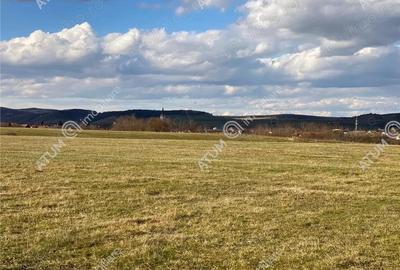 Parcela teren extravilan de 486 mp situat in Cristian - 6